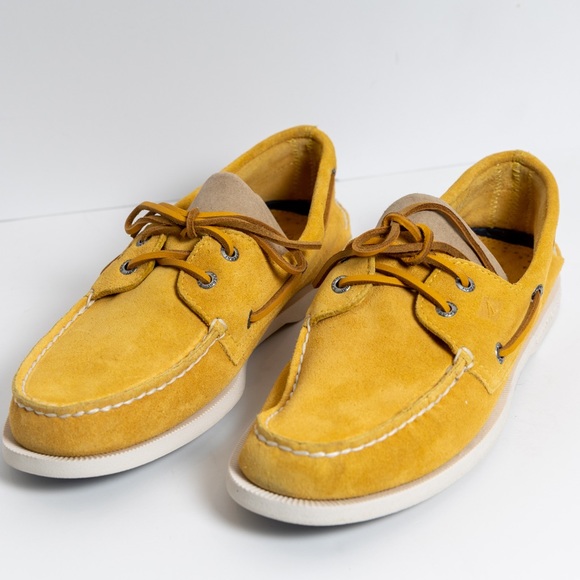 Yellow Sperry Boat Shoe Men Size 9 